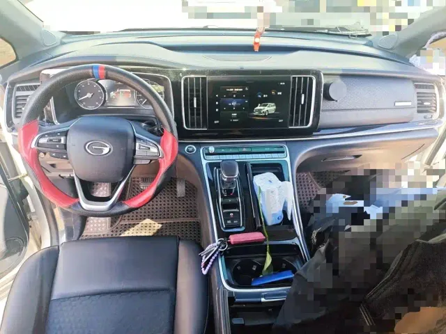 GAC Trumpchi M8 — Фото автомобиля 10