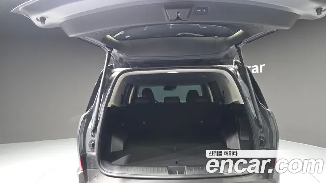 Hyundai Santafe — Фото автомобиля 29