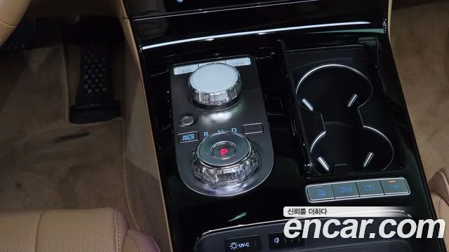 Genesis G80 RG3 — Фото автомобиля 12