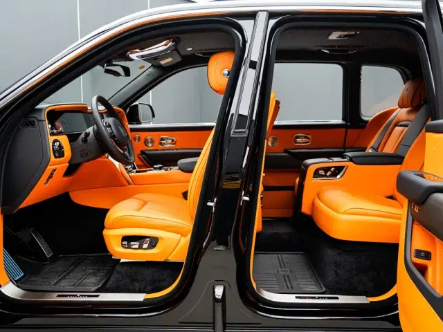 Rolls-Royce Cullinan — Фото автомобиля 15