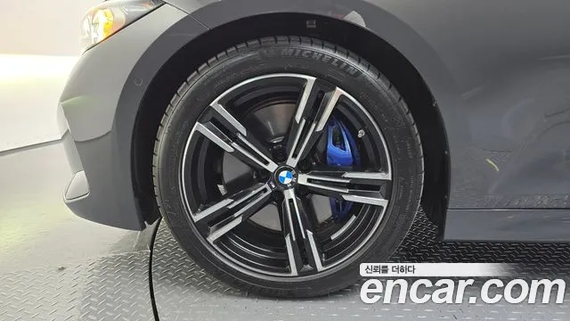 BMW 3-Series 3 серия (G20) 320i M Sport — Фото автомобиля 4