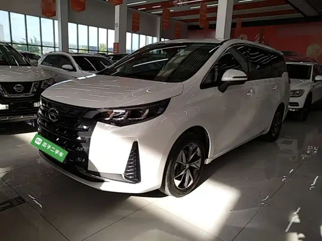 Фотография автомобиля — GAC Trumpchi M6