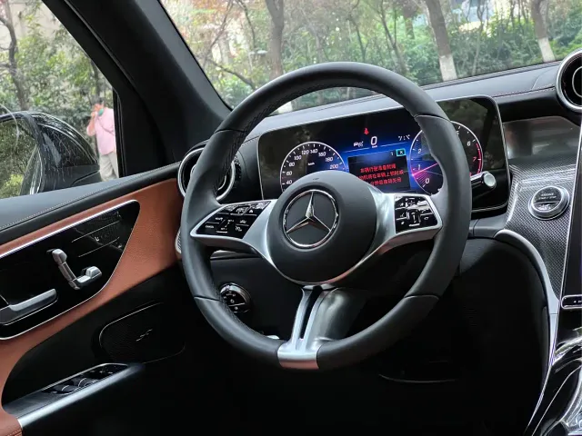 Mercedes-Benz GLC-Class — Фото автомобиля 16