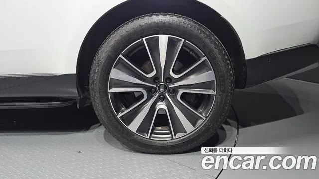Land Rover Range Rover 5th Gen — Фото автомобиля 6