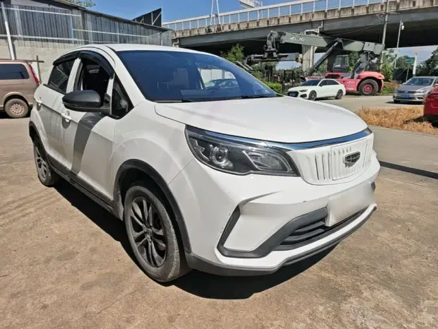 Geely Geometry EX3 Kung Fu Bull — Фото автомобиля 3