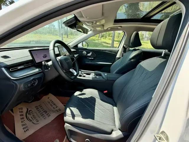 Chery Arrizo 8 PRO — Фото автомобиля 4