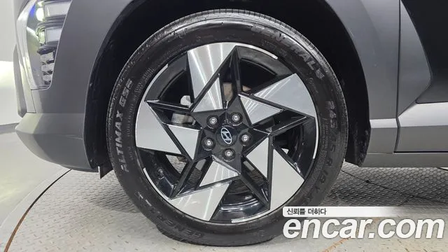 Hyundai Kona Kona (SX2) Бензин 2.0 2WD — Фото автомобиля 5