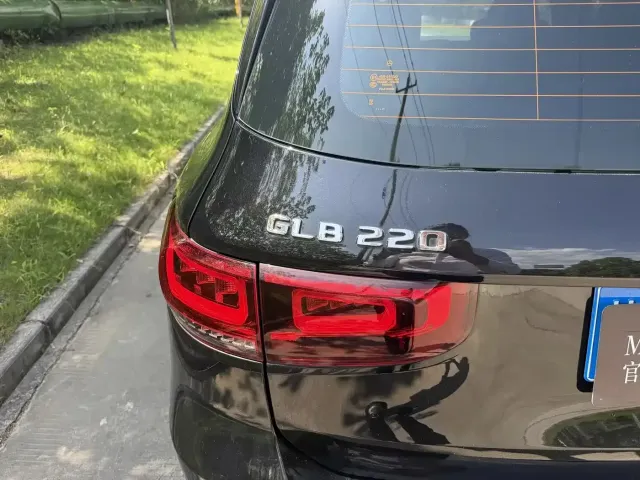Mercedes-Benz GLB-Class — Фото автомобиля 21