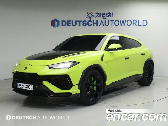 Lamborghini Urus — Фото автомобиля 3
