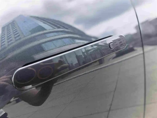Leapmotor C10 — Фото автомобиля 15