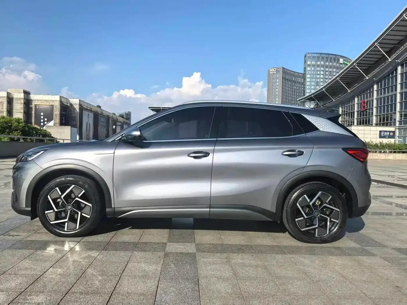 BYD Yuan PLUS 2022 510KM Flagship — Фото автомобиля 14