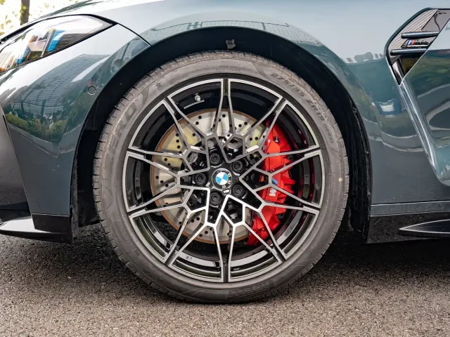BMW M4 — Фото автомобиля 19
