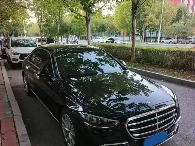 Mercedes-Benz S-Class — Фото автомобиля 3