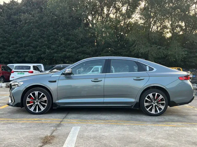 Geely Xingrui — Фото автомобиля 4