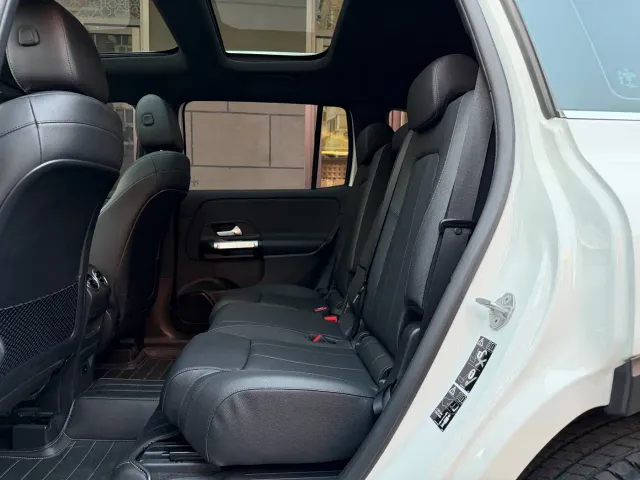 Mercedes-Benz GLB-Class — Фото автомобиля 22