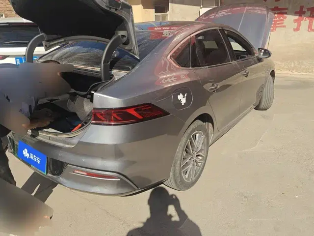 BYD Qin PLUS — Фото автомобиля 3