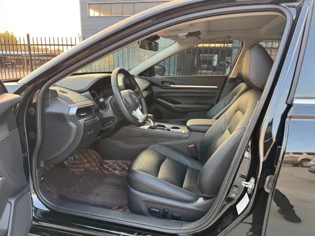 Nissan Teana — Фото автомобиля 7