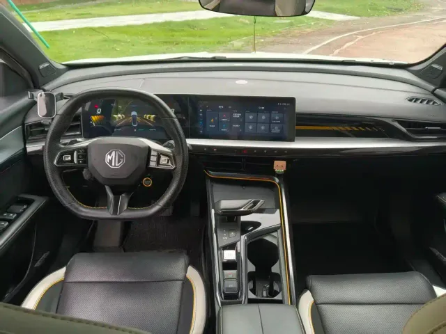MG 5 Scorpio — Фото автомобиля 6