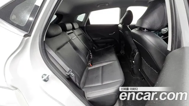 Hyundai Kona SX2 — Фото автомобиля 17