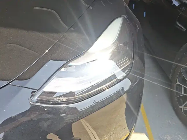 Tesla Model Y — Фото автомобиля 23