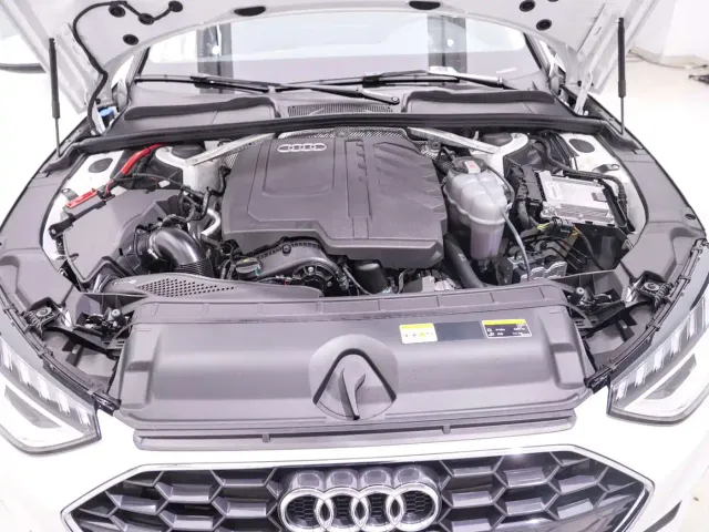 Audi A4L — Фото автомобиля 19