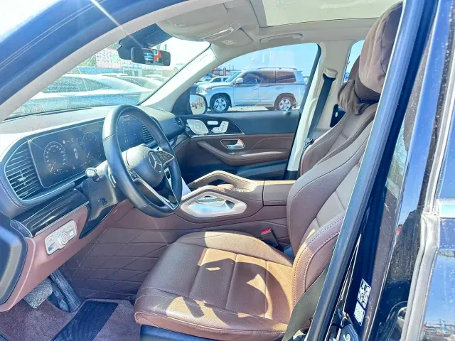 Mercedes-Benz GLE-Class — Фото автомобиля 2