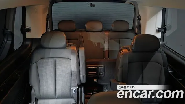 Hyundai Staria Staria — Фото автомобиля 13
