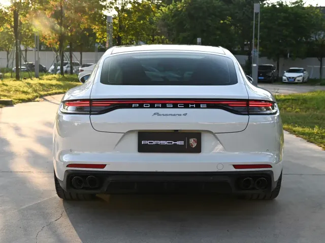 Porsche Panamera — Фото автомобиля 5
