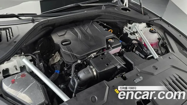 Genesis GV70 2.5T Бензин AWD — Фото автомобиля 6