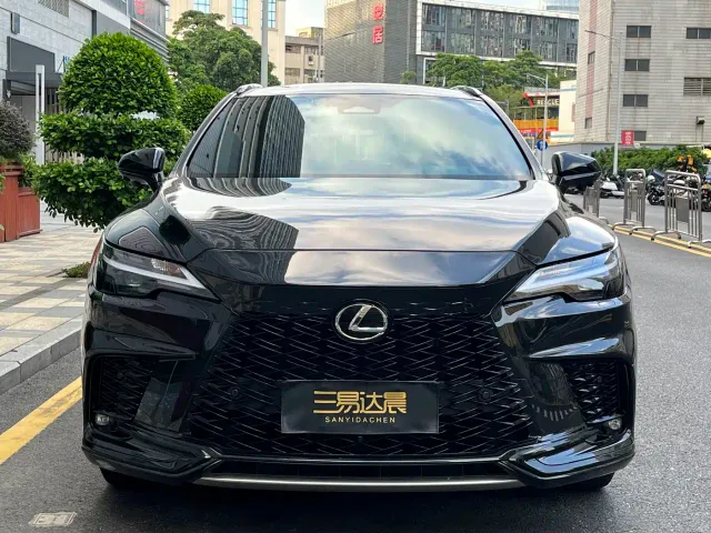 Lexus RX — Фото автомобиля 2