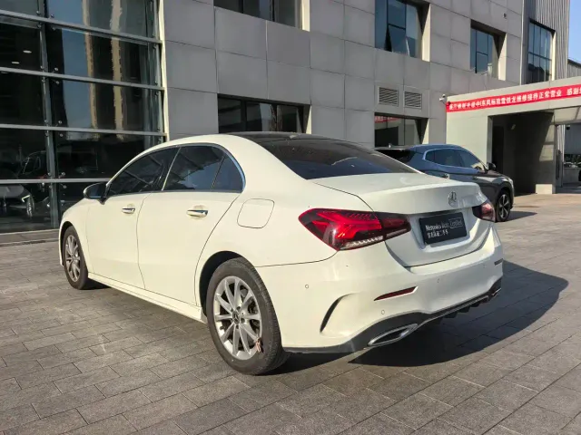 Mercedes-Benz A-Class — Фото автомобиля 6