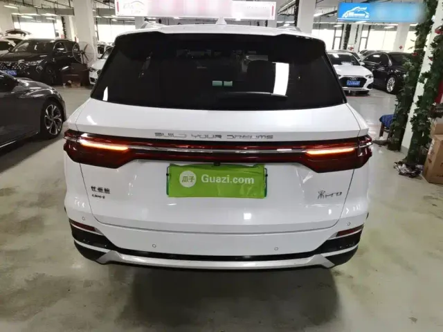 BYD Song Pro — Фото автомобиля 5