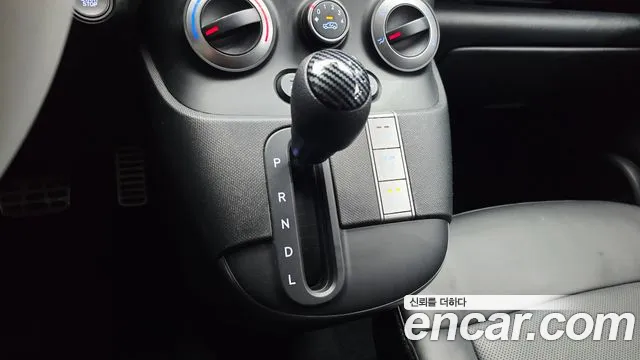 Hyundai Casper Casper Essential Light — Фото автомобиля 9