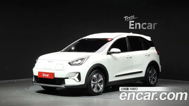 Фотография автомобиля — Kia Niro