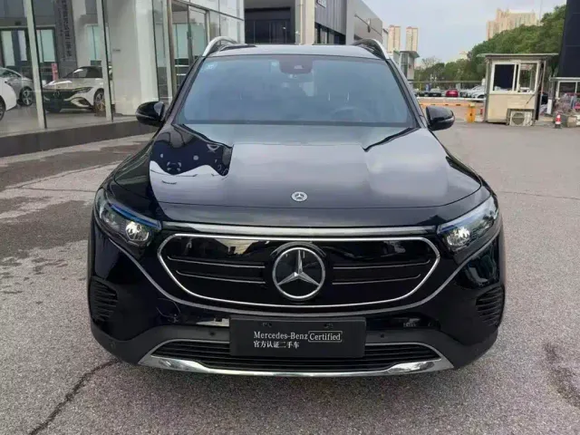 Mercedes-Benz EQB — Фото автомобиля 2