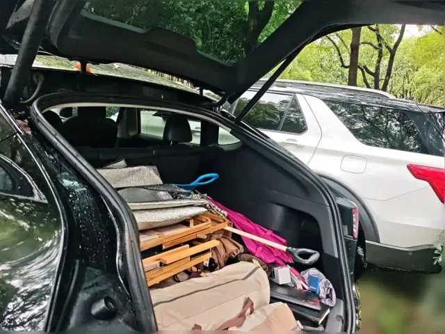 Tesla Model Y — Фото автомобиля 20