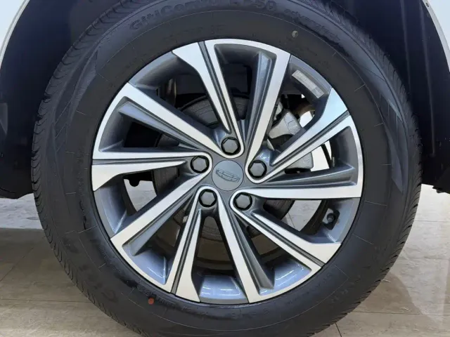 Geely Vision X6 — Фото автомобиля 22