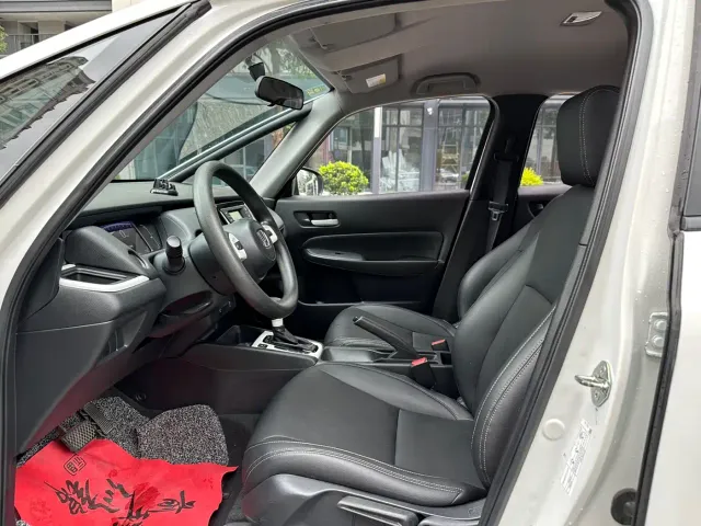 Honda Fit — Фото автомобиля 4