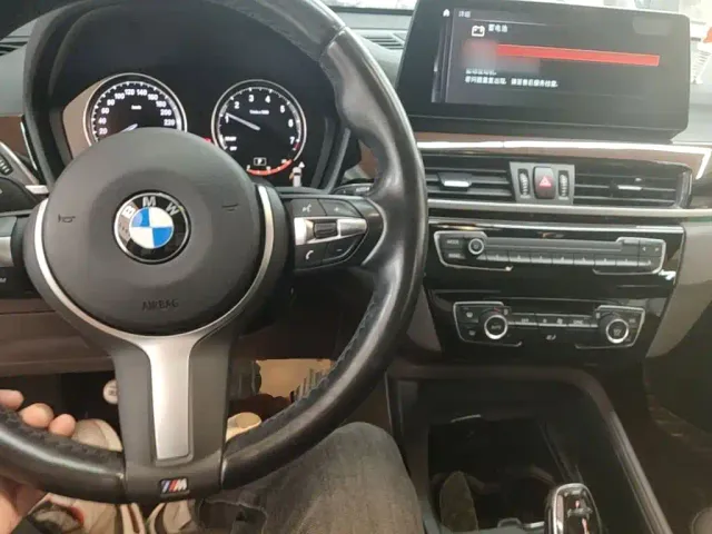 BMW X1 — Фото автомобиля 5