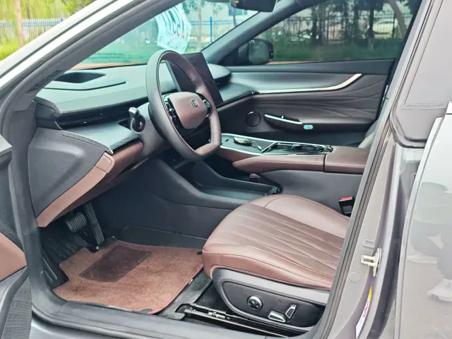 Changan Qiyuan A07 — Фото автомобиля 4