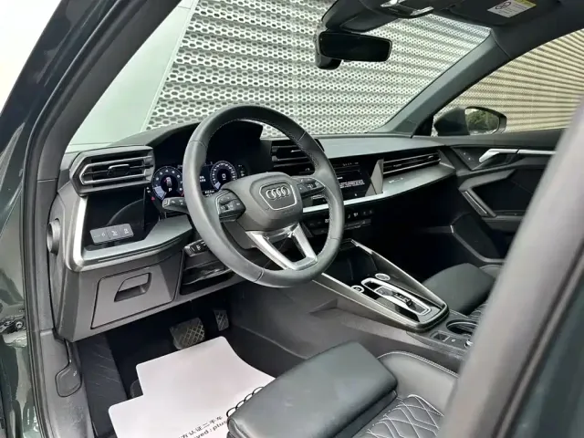 Audi Audi A3 2025 Sportback 35TFSI Flying Premium — Фото автомобиля 15