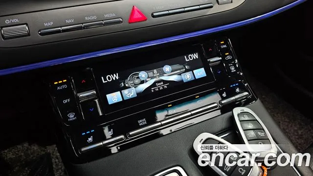 Hyundai Grandeur Новый Grandeur IG — Фото автомобиля 30