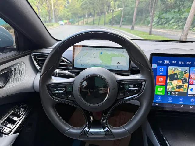 BYD Seal — Фото автомобиля 22