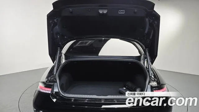 Hyundai Ioniq 6 — Фото автомобиля 23