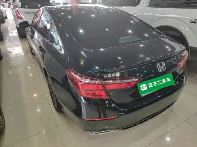Honda Inspire — Фото автомобиля 4