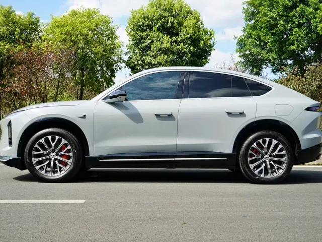 Nio EC6 — Фото автомобиля 3