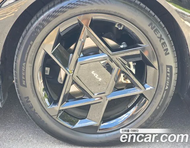 Kia EV4 — Фото автомобиля 5