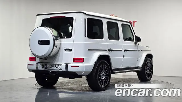 Mercedes-Benz G-Class — Фото автомобиля 2