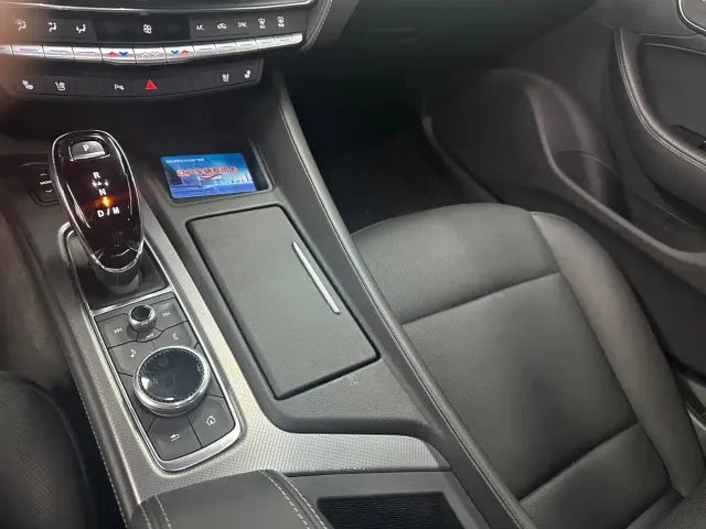 Cadillac CT5 — Фото автомобиля 10