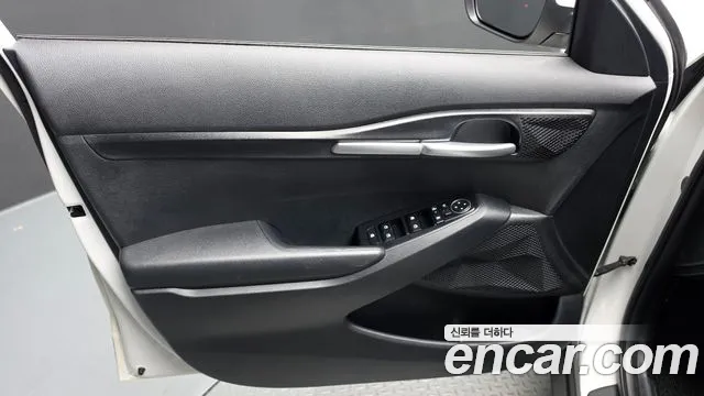 Kia Seltos New — Фото автомобиля 13